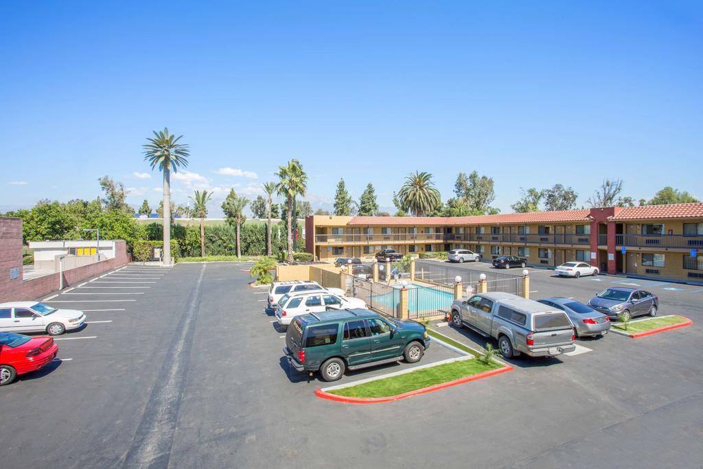 Hotel Seville - Ontario Airport/Chino Esterno foto